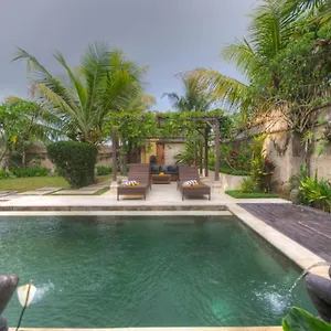 villa-kami-ubud.ubudhotelsnow.com/